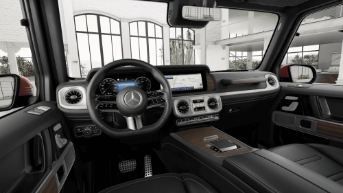 벤츠_The New G-Class_2025년형_color_int_MANUFAKTUR 나파 가죽, 블랙,브론즈 스티칭.png