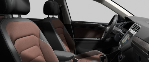 폭스바겐_Tiguan_2024년형_올스페이스 가솔린 2.0_TSI Prestige_color_int_비에나 가죽 시트 브라운.jpg