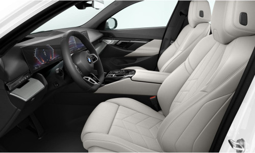 BMW_5 Series_2025년형_디젤 2.0_523d xDrive_color_int_베간자 스모크 화이트.jpg