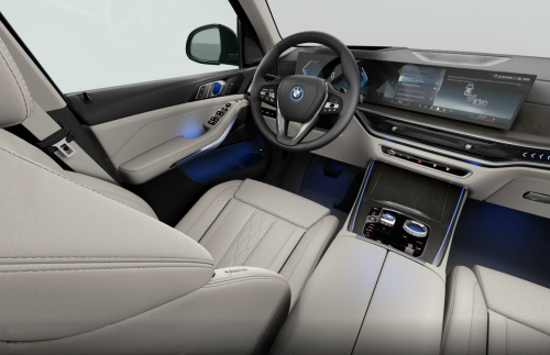 BMW_X5_2026년형_가솔린 3.0 플러그인 하이브리드_xDrive50e xLine_color_int_BMW 인디비주얼 익스텐디드 메리노 가죽(아이보리 화이트).png