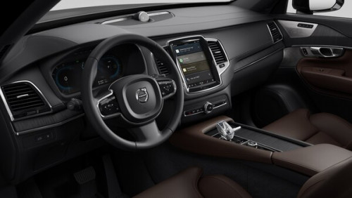 볼보_XC90_2025년형_가솔린 2.0 플러그인 하이브리드_T8 AWD Ultra Bright_color_int_마룬 브라운 통풍 나파 가죽, 차콜 인테리어.jpg