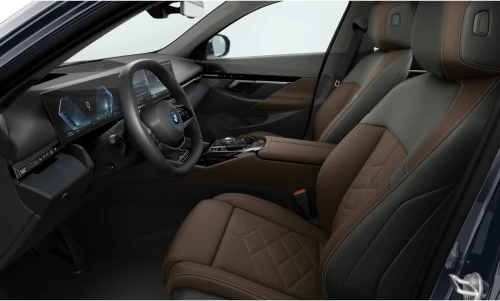BMW_5 Series_2025년형_가솔린 2.0 플러그인 하이브리드_530e_color_int_BMW 인디비주얼 가죽 코퍼 브라운아틀라스.jpg
