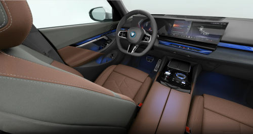 BMW_5 series_2026년형_가솔린 2.0 플러그인 하이브리드_530e M Sport_color_ext_int_BMW 인디비주얼 메리노 가죽(코퍼 브라운_아틀라스 그레이).png